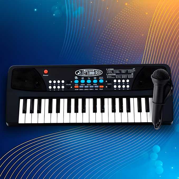 37 Keys Piano Keyboard Toy with Microphone